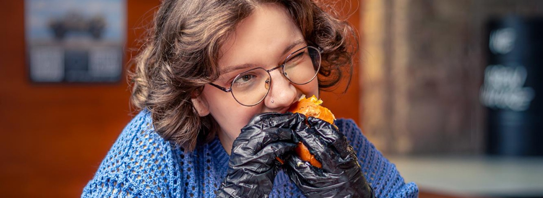 Illustration of jawbone preservation and facial structure improvement with dental implants compared to bone loss from missing teeth